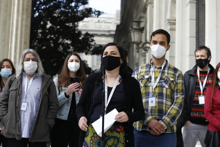 Grupo de convencionales se bajan de La Lista del Pueblo y pasan a llamarse «Pueblo Constituyente»